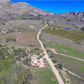 3 bedroom villa with pool, near Scopello, sleeps 6